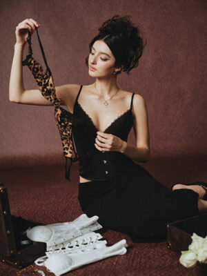 Lilith Corset - Image 7